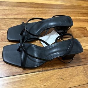 H&M black strappy heel